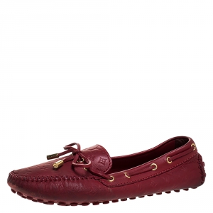 Pre Owned Louis Vuitton Red Monogram Embossed Leather Gloria Flat Loafers Size 36.5