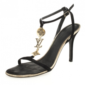 مملوكة مسبقًا Louis Vuitton Black Suede Logo T Strap Sandals Size 41