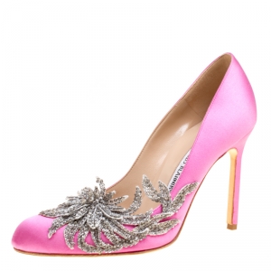 Pre Owned Manolo Blahnik Pink Satin Embellished Swan Pumps Size 38.5