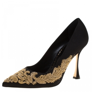 Pre Owned Manolo Blahnik Black Satin Elestoria Embroidered Pointed Toe Pumps Size 38