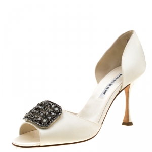 Pre Owned Manolo Blahnik White Satin Alicia Embellished Peep Toe Pumps Size 39.5