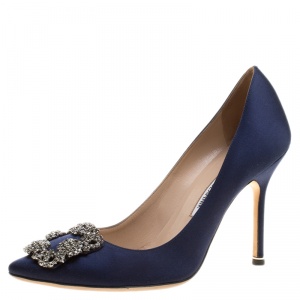 Pre Owned Manolo Blahnik Navy Blue Satin Hangisi Embellished Pumps Size 37.5