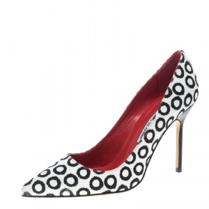 Pre Owned Manolo Blahnik Monochrome Circle Printed Canvas BB Pointed Toe Pumps Size 36.5