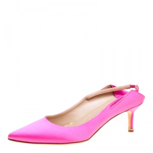 Vetements + Manolo Blahnik Pink Satin Pointed Toe Slingback Sandals Size 39