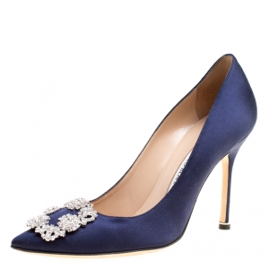Pre Owned Manolo Blahnik Blue Satin Hangisi Crystal Embellished Pumps Size 38.5