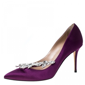 Pre Owned Manolo Blahnik Purple Satin Nadira Crystal Embellished Pointed Toe Pumps Size 37