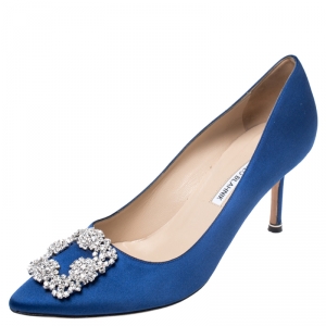 Pre Owned Manolo Blahnik Blue Satin Hangisi Crystal Embellished Pointed Toe Pumps Size 39.5