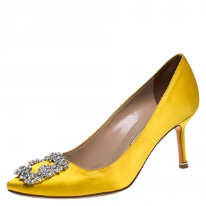 Pre Owned Manolo Blahnik Yellow Satin Hangisi Crystal Embellished Pumps Size 37.5