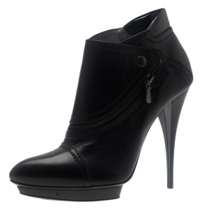 McQ by Alexander McQueen Black Leather Biker Ankle Boots Size 40