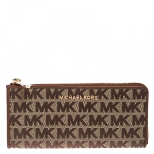 Pre Owned Michael Kors Beige Signature Canvas and Leather Zip Around Wallet