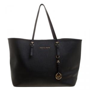 مملوكة مسبقًا Michael Michael Kors Black Saffiano Leather Jetset Travel Tote