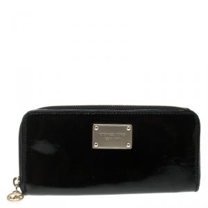 Michael Michael Kors Black Patent Leather Jet Set Continental Wallet