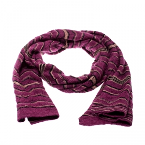 Pre Owned Missoni Pink Mohair and Wool Abstract Zig Zag Pattern Perforated Knit Muffler 