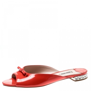 Miu Miu Coral Patent Leather Bow Detail Jeweled Heel Flat Slides Size 39
