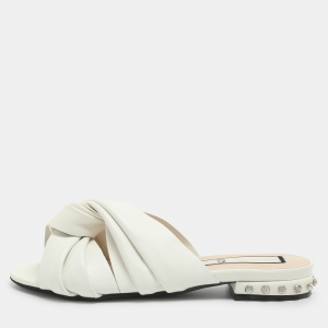 مملوكة مسبقًا N21 Knot Size 37.5 White Leather Flats