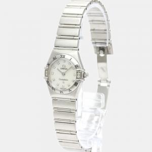 Pre Owned Omega MOP Diamonds Stainless Steel Constellation 1566.76 Quartz Women's Wristwatch 22 mm