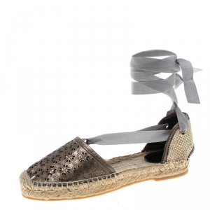 Pre Owned Oscar de la Renta Metallic Anthracite Laser Cut Leather Adriana Espadrille Flat Sandals Size 39