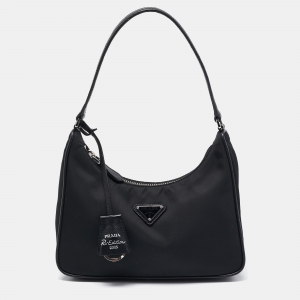 Pre Owned Prada Black Nylon Mini Re-Edition 2005 Shoulder Bag