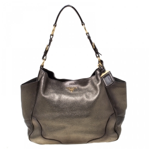 Pre Owned Prada Olive Green Metallic Vitello Daino Leather Hobo 