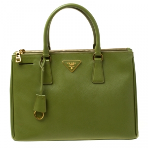 Pre Owned Prada Green Saffiano Lux Leather Medium Double Zip Bag