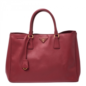 Pre Owned Prada Red Saffiano Lux Leather Gardener's Tote