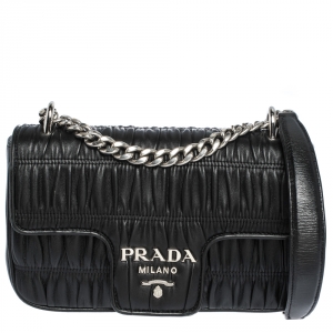 Pre Owned Prada Black Nappa Gaufre Leather Flap Chain Shoulder Bag