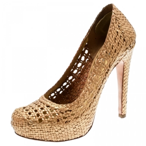 Pre Owned Prada Metallic Gold Woven Leather Madras Platform Pumps Size 38