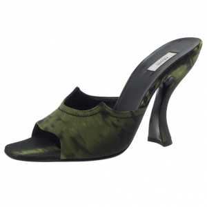مملوكة مسبقًا Prada Green Printed Canvas Sandals Size 39