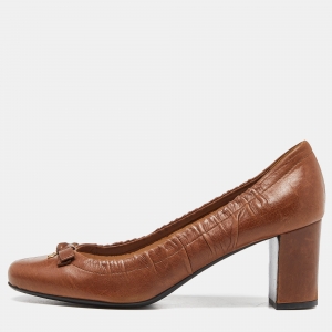 Prada Brown Leather Round Toe Pumps Size 39