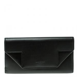 Pre Owned Saint Laurent Paris Black Leather Classic Betty Clutch