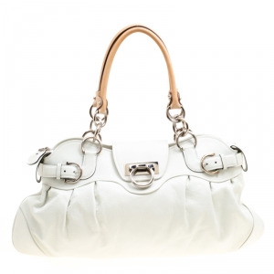 مملوكة مسبقًا Salvatore Ferragamo White Leather Marisa Satchel