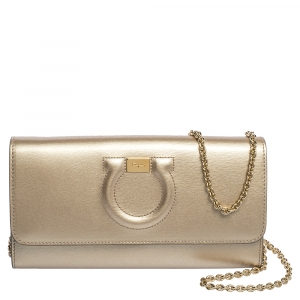 Pre Owned Salvatore Ferragamo Gold Leather Gancini City Wallet on Chain