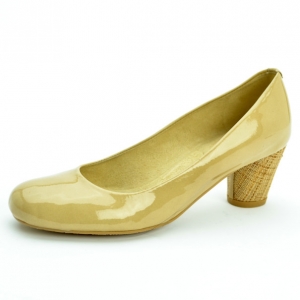Stuart Weitzman Nude Patent Lola Pumps Size 36.5
