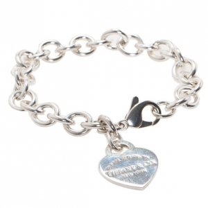 Pre Owned Tiffany & Co. Return to Tiffany Heart Tag Charm Bracelet 21CM