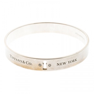 Pre Owned Tiffany & Co. Tiffany Locks Diamond & Silver Bangle Bracelet 18cm