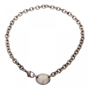 Pre Owned Tiffany & Co. Return to Tiffany Oval Tag Silver Choker Necklace 