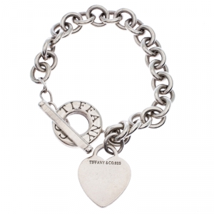 Pre Owned Tiffany & Co. Heart Tag Charm Silver Chain Toggle Necklace 