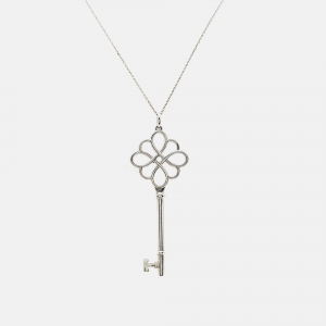 Tiffany & Co. Tiffany Key Knot Motif Silver Pendant Necklace