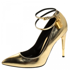 Pre Owned Tom Ford Gold Patent Leather Padlock Ankle Wrap Pointed Toe Pumps Size 39