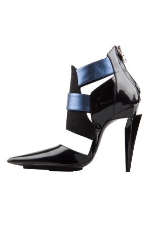 Etro Tow Tone Suede And Patent Leather Pointed Toe Booties Size 37