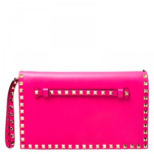 Pre Owned Valentino Hot Pink Leather Rockstud Wristlet Clutch