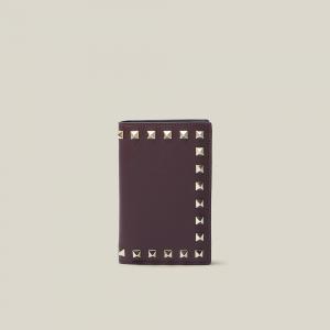 مملوكة مسبقًا محفظة فالنتينو غارافاني جلد أحمر داكن روكستد ثنائية الطي