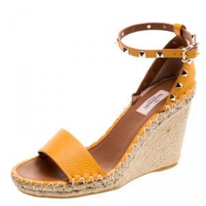 Pre Owned Valentino Tangerine Orange Leather Rockstud Espadrille Wedge Sandals Size 38