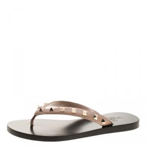 Pre Owned Valentino Beige Leather Rockstud Flat Thong Sandals Size 36