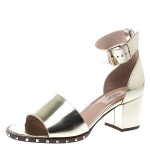Pre Owned Valentino Gold Leather Soul Rockstud Ankle Strap Block Heel Sandals Size 38
