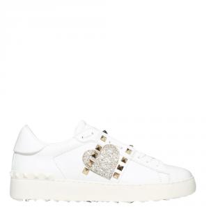 Pre Owned Valentino White Heart Embroidered Leather Rockstud Untitled Sneakers Size 38.5