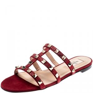Pre Owned Valentino Scarlet/Rubino Suede Rockstud Flat Slides Size 37