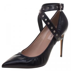 Pre Owned Valentino Black Leather Love Latch Ankle Wrap Pointed Toe Pumps Size 40