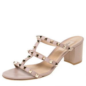 Pre Owned Valentino Beige Leather Rockstud Block Heel Slides Size 39.5