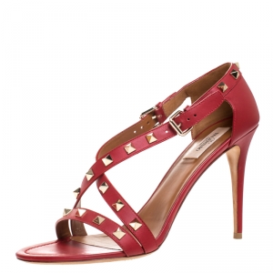 Pre Owned Valentino Red Leather Rockstud Cross Strap Sandals Size 40.5